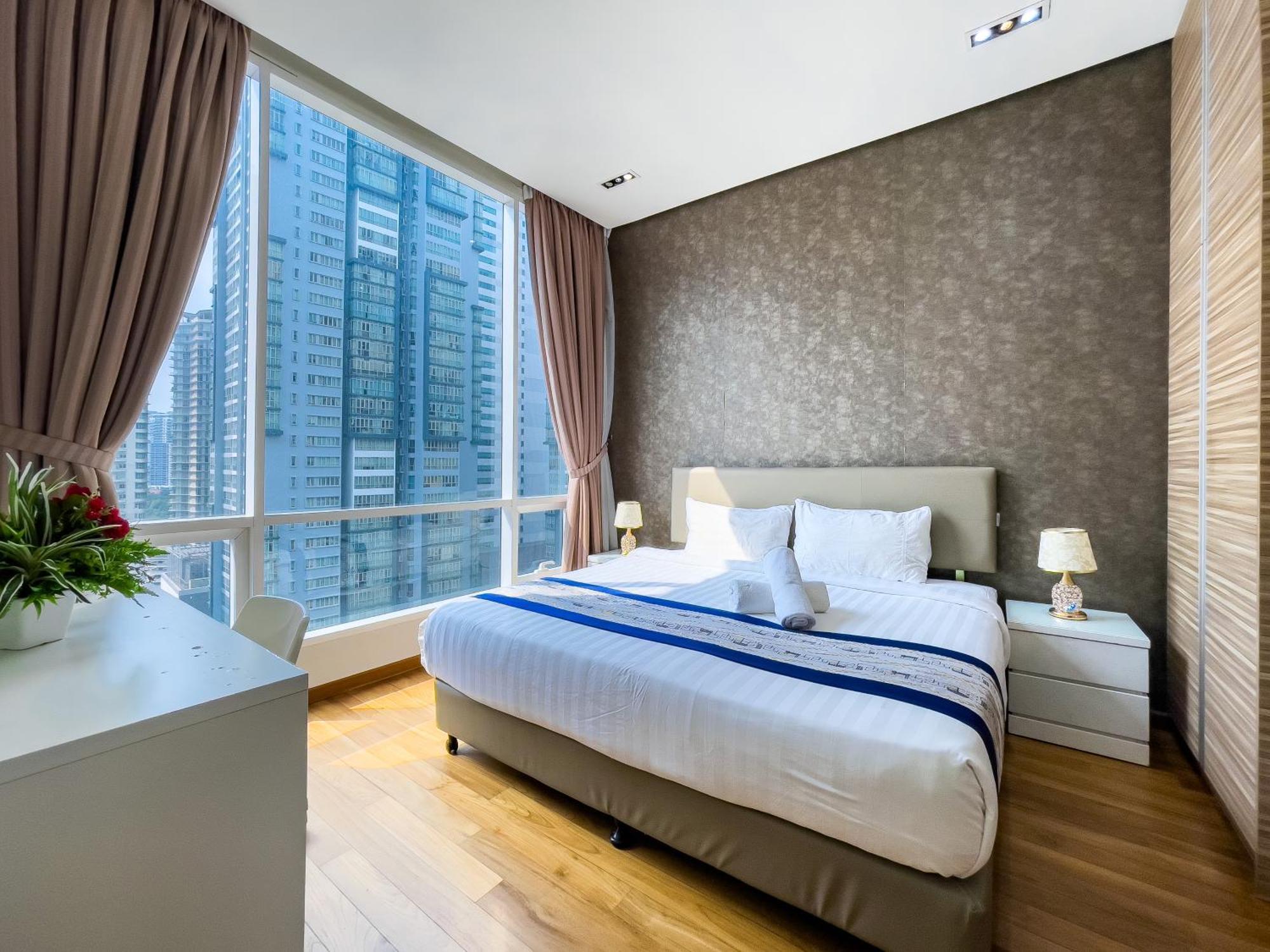 Soho Klcc By I.desk *